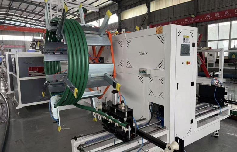 FULLWIN-diameter-three-layer-PE-pipe-machine