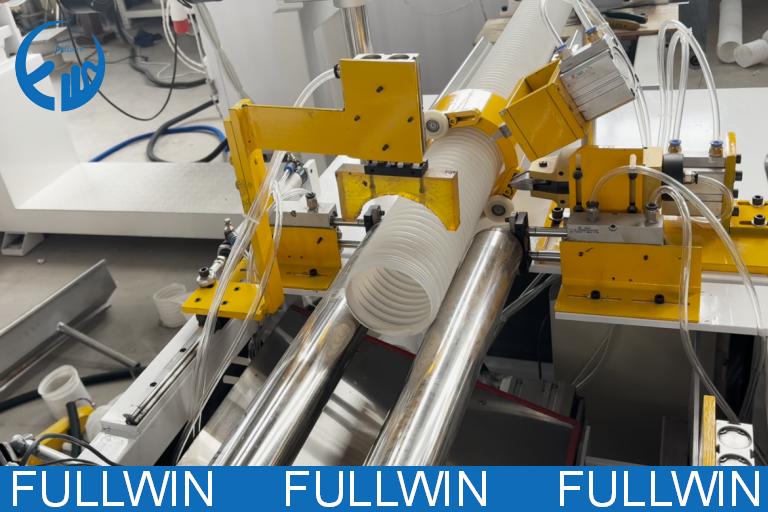 PP Steel Wire Telescopic Tube Production Line