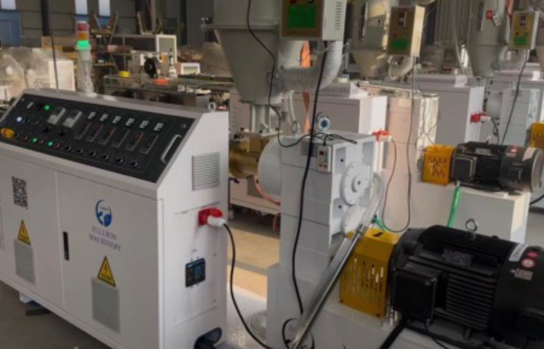 High-precision-Telescopic-Corrugated-Pipe-Machine-Delivered-to-Italy